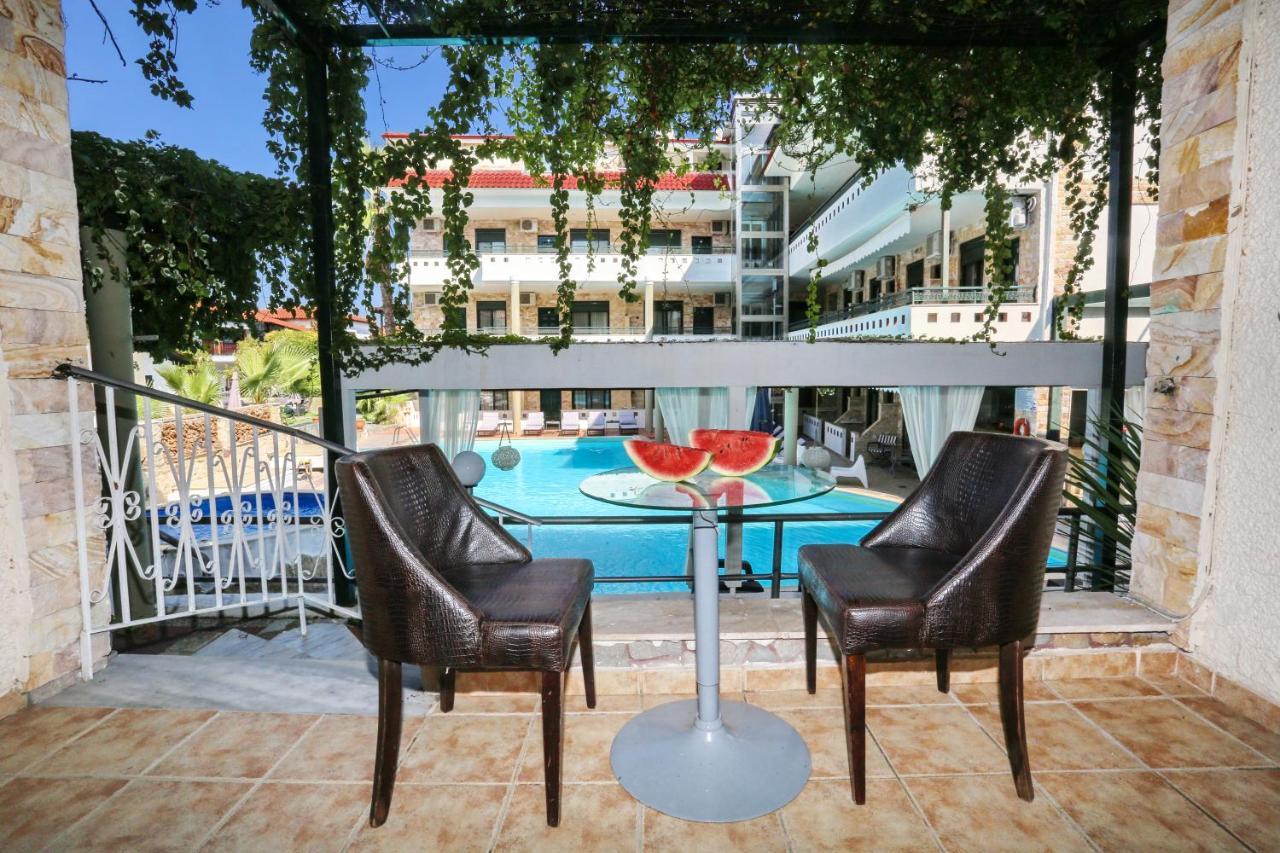 Philoxenia Hotel & Villas Pefkochori Bagian luar foto